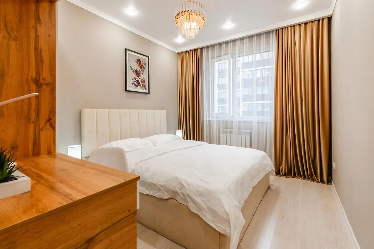 2-К Квартира В Центре Алматы Apartment